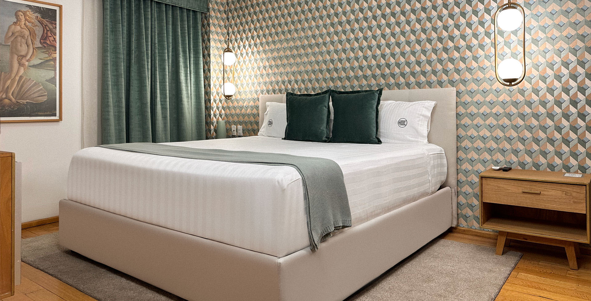 Roma Conesa Hotel