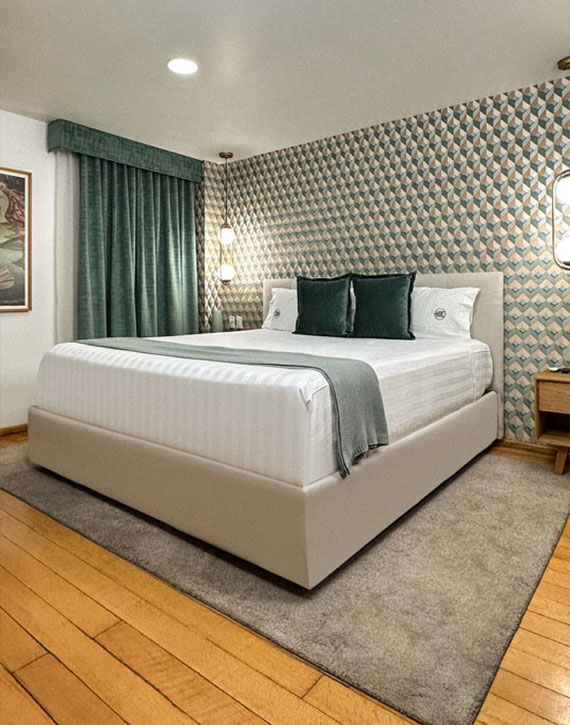 Roma Conesa Hotel