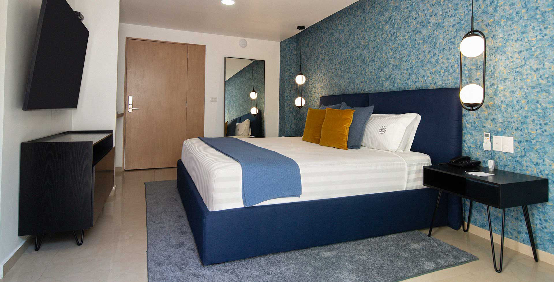 Roma Conesa Hotel